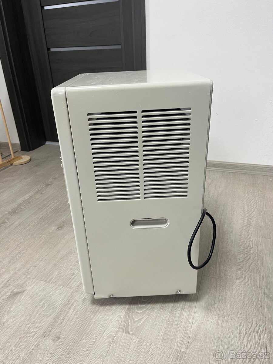 Průmyslový odvlhčovač - 2