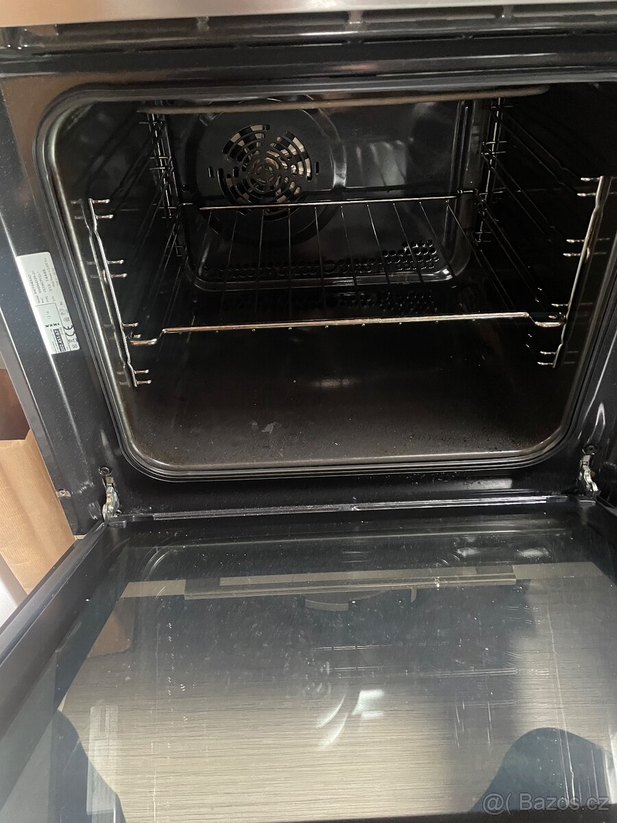 Horkovzdušná trouba IKEA - 2