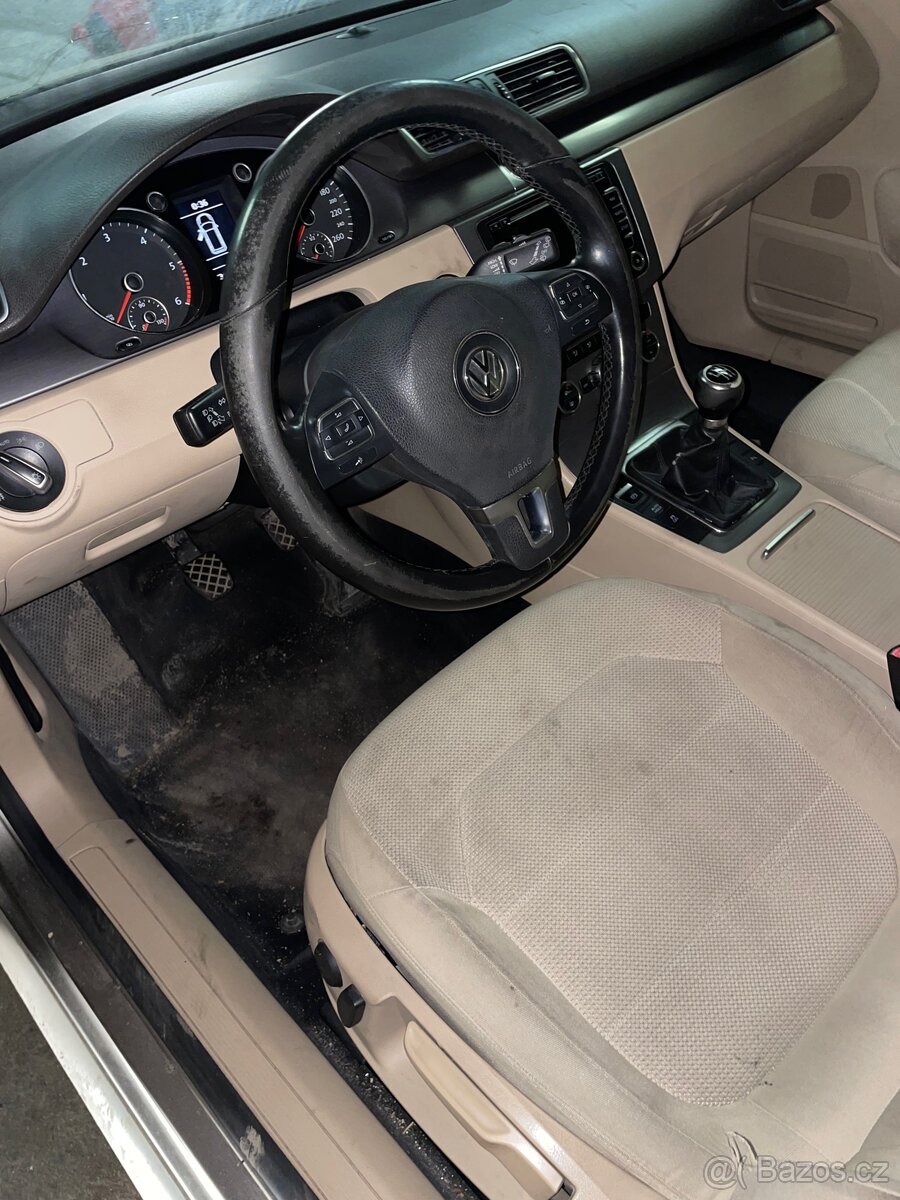 Passat b7 1.6 77kw dily - 2