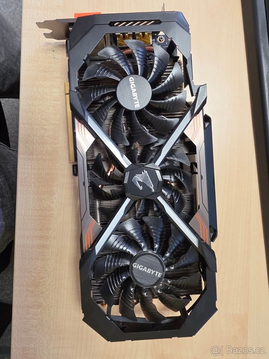 GIGABYTE GeForce AORUS GTX 1070 - 2
