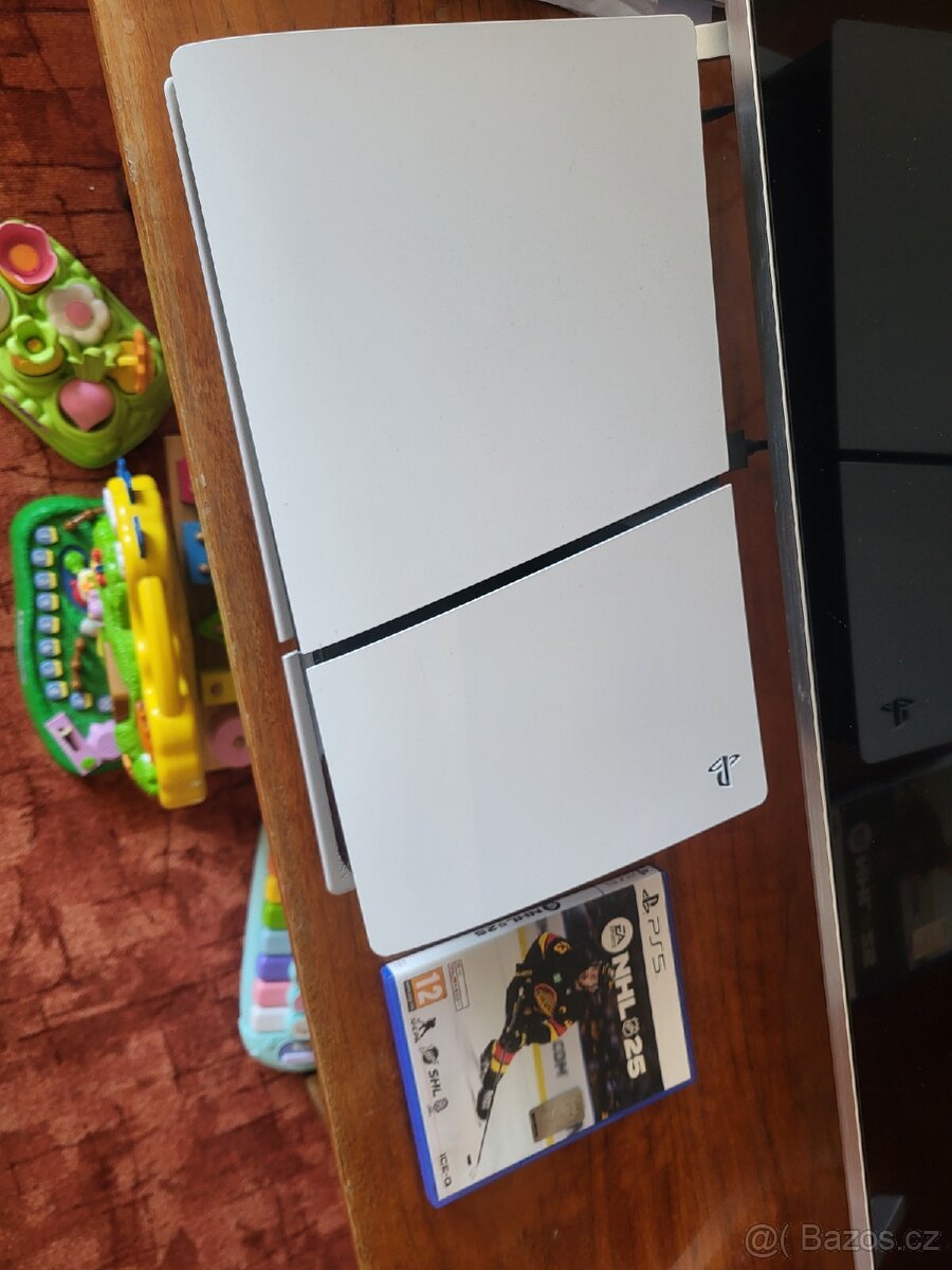 Playstation 5 v záruce - 2