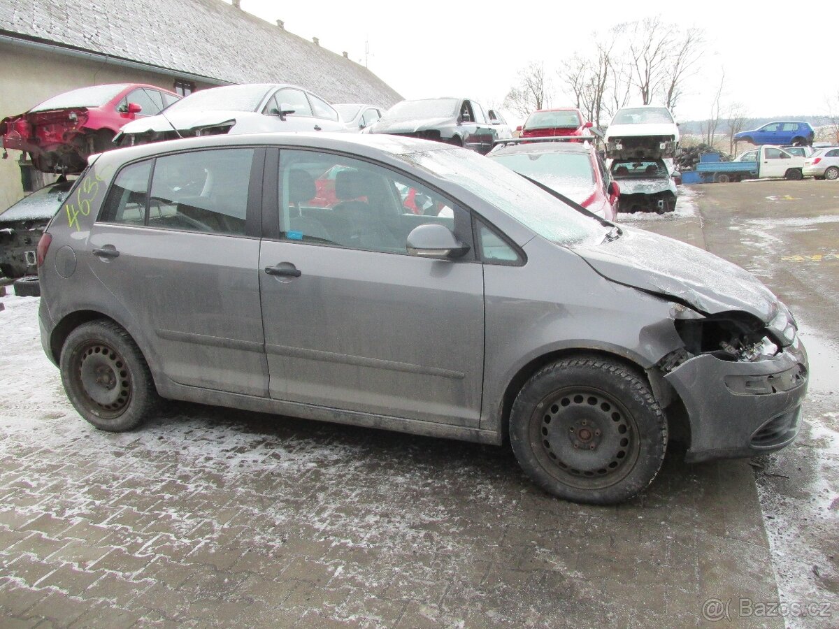 VW Golf 5 plus 1,4i 16V - 2