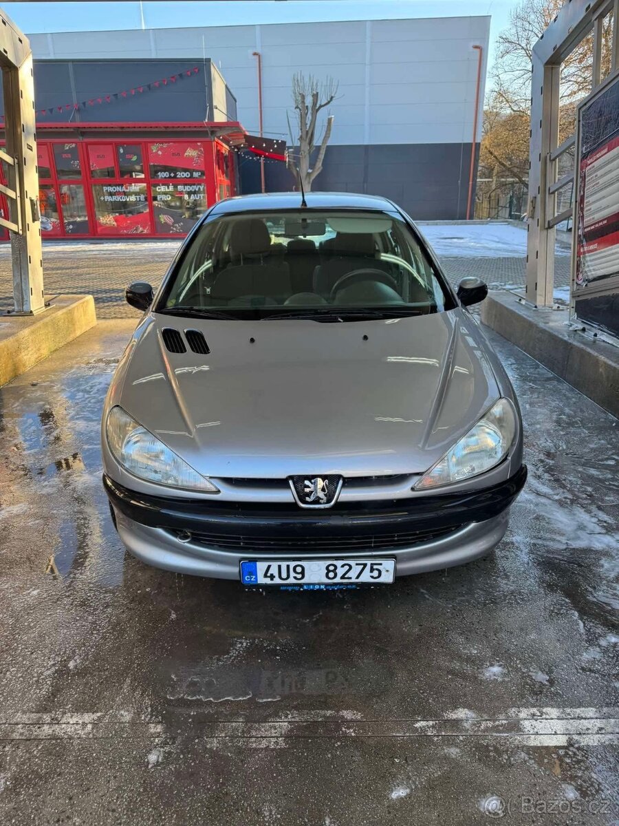 Peugeot 206 1.4i - 2
