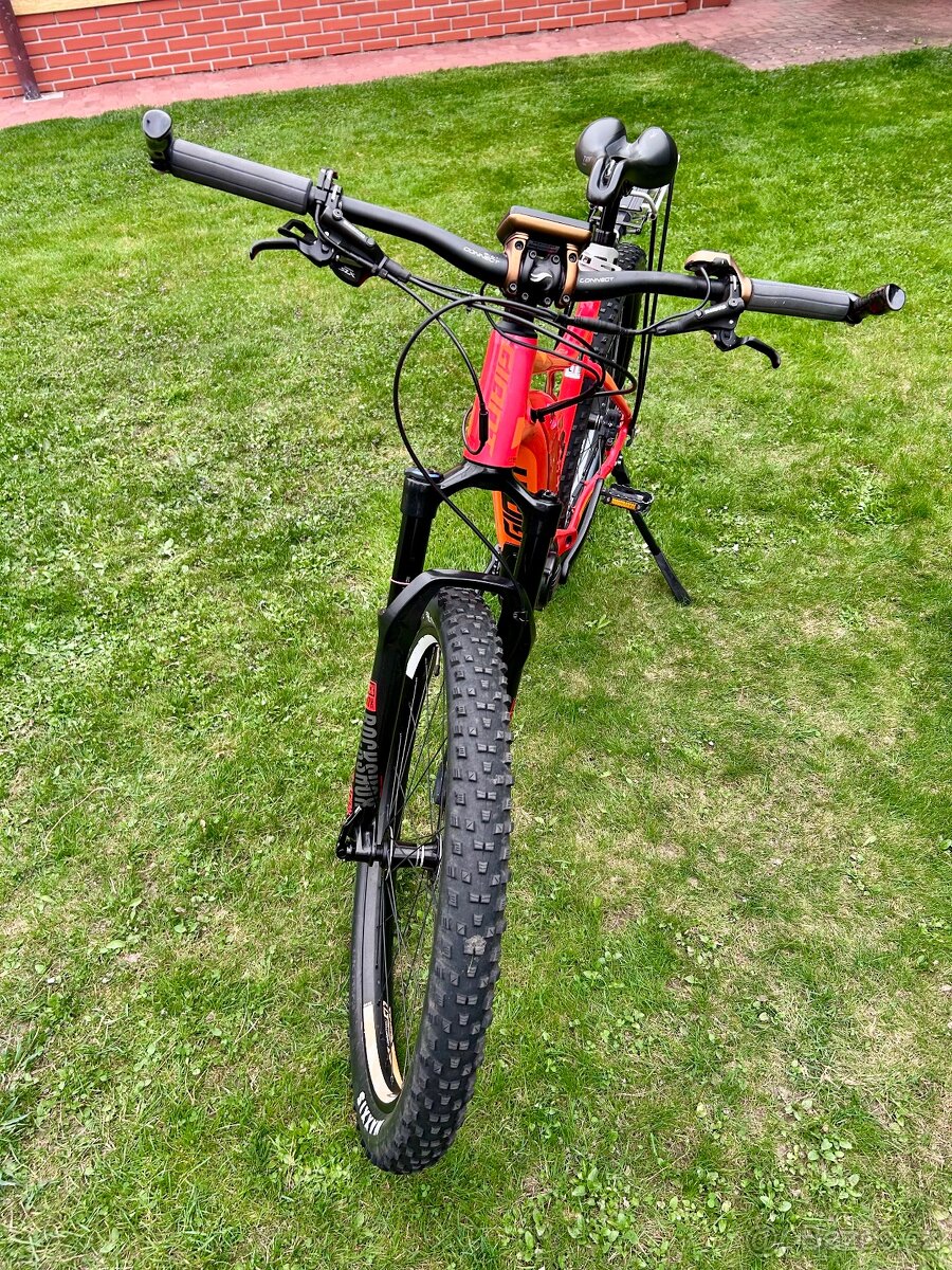 HORSKÉ ELEKTROKOLO GIANT - 2