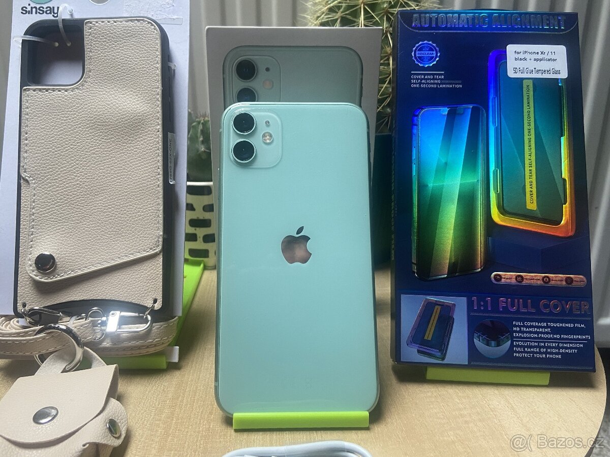 Apple iPhone 11 - 2