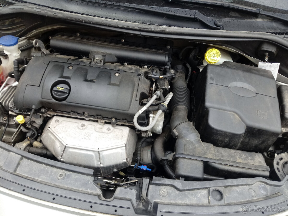 Peugeot 207 - Náhradní díly - 2