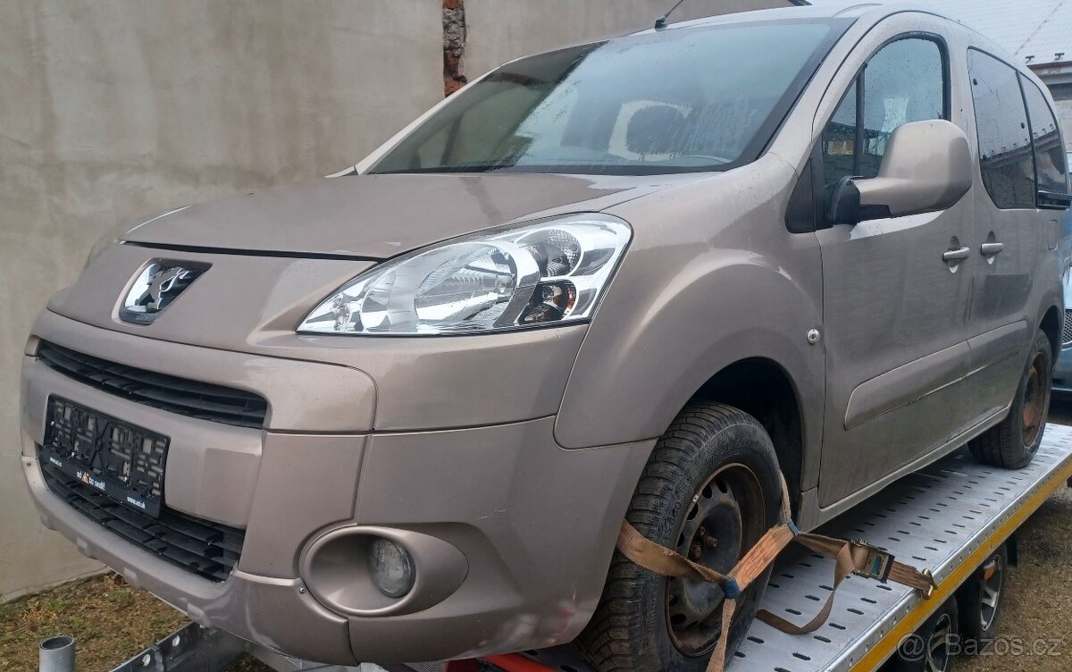 Peugeot partner Tepee 1.6 HDI rok 2011 - 2