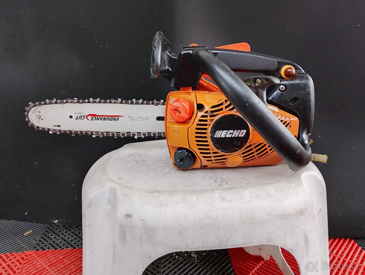 Prodám motorovou pilu Echo CS-280TES (2015) - 2