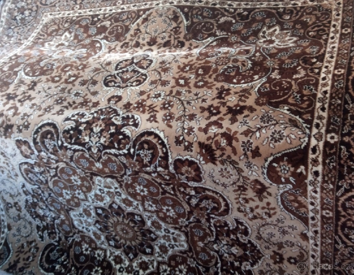 koberec vlněný orientální vzor - 2