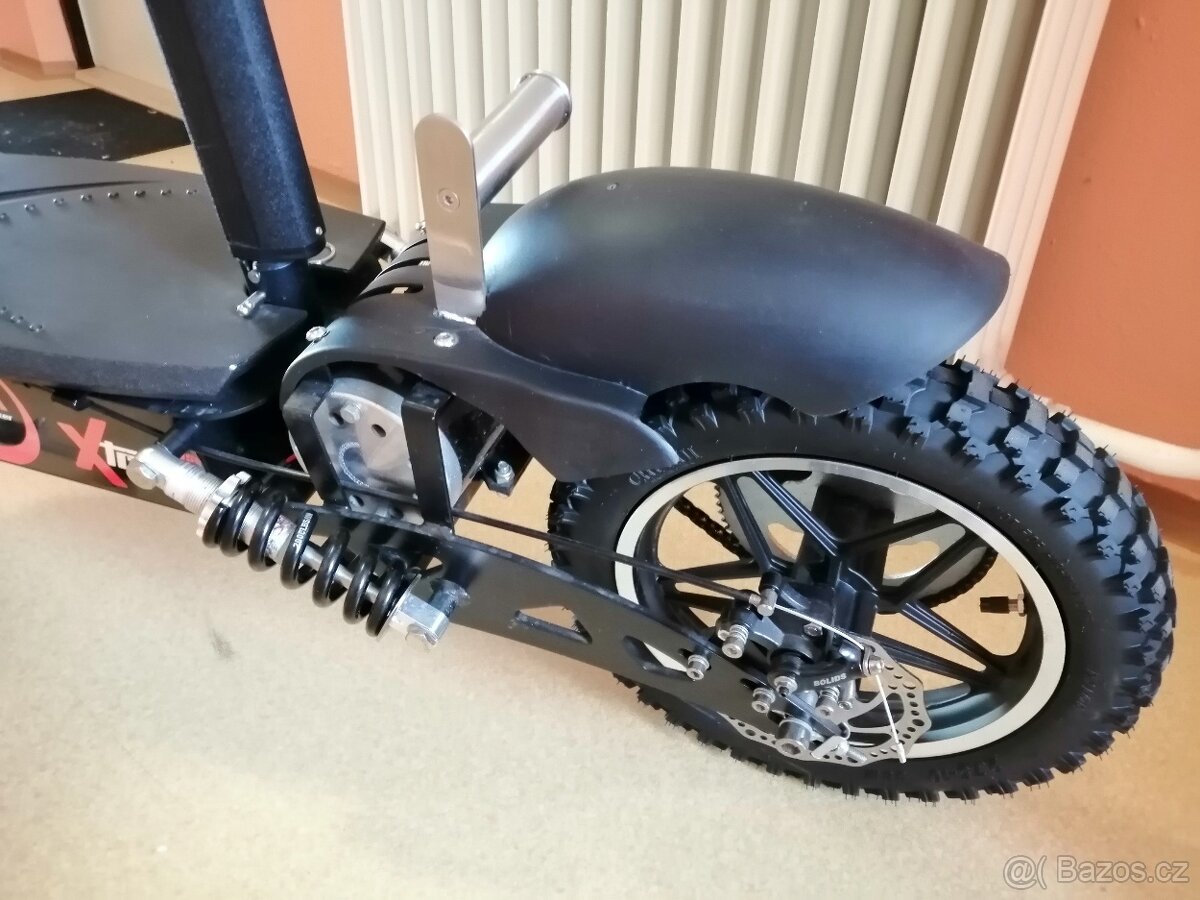 Prodej elektrické koloběžky VeGA Xtrem CROSS 1000 - 2