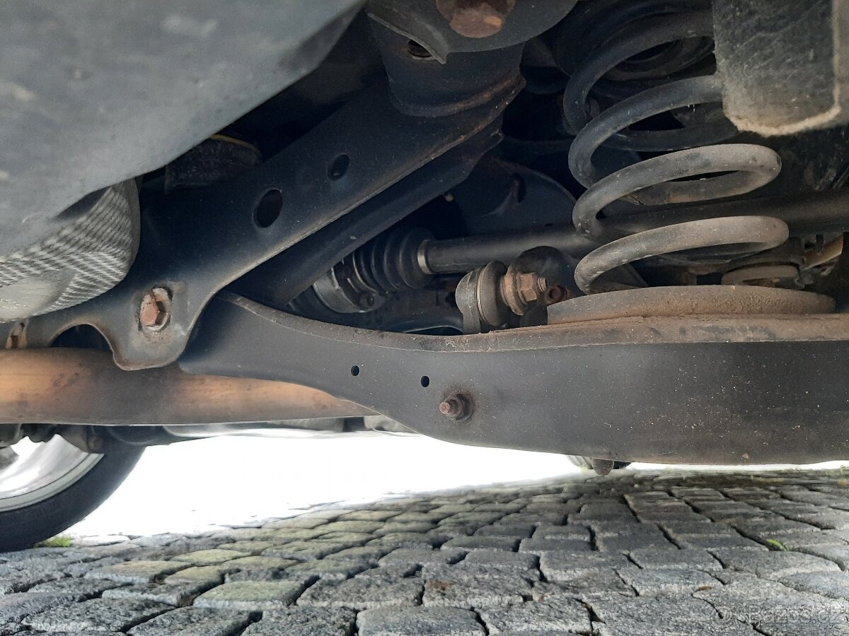 škoda superb 3 DSG 2.0 tdi 140kw 4x4 - 2