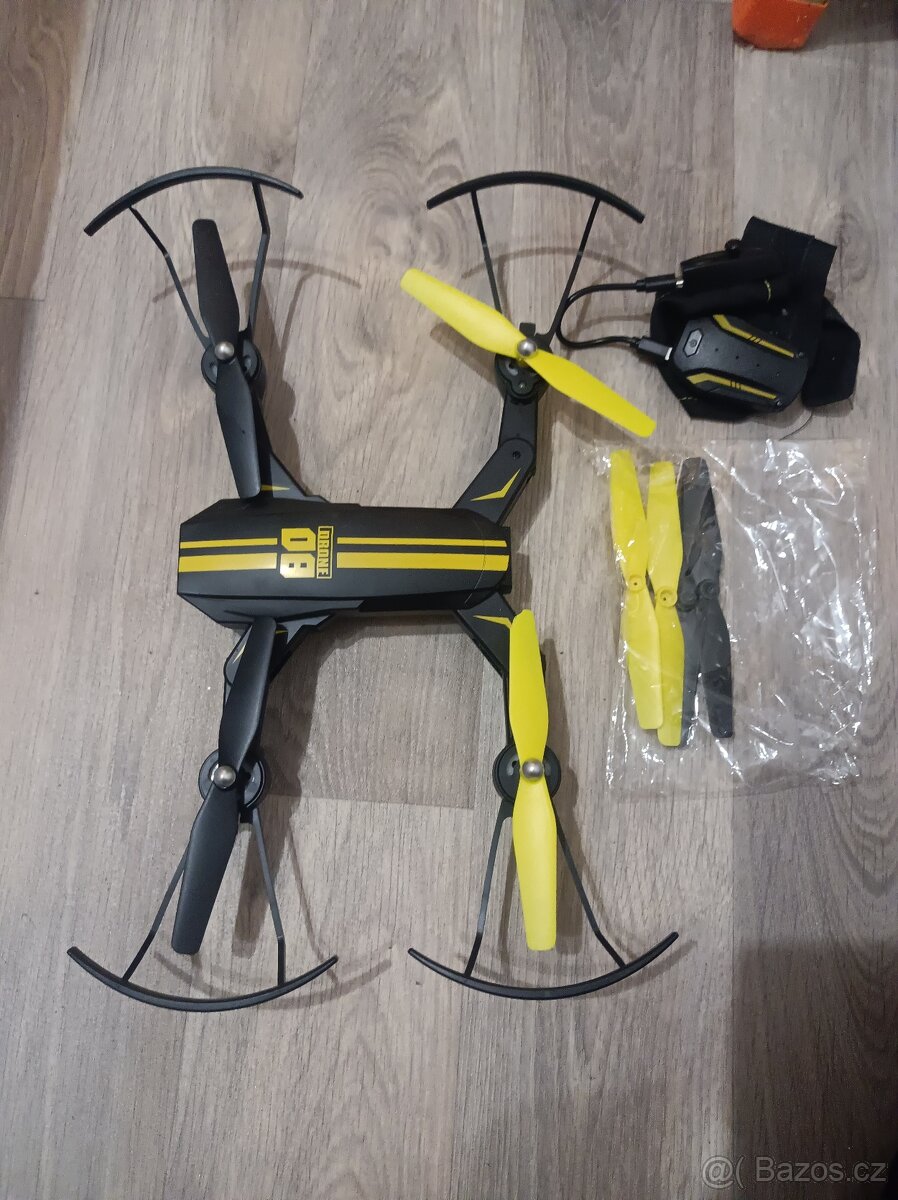 Dron na ovládání, ovladač na ruku, 2,4 GHz - 2