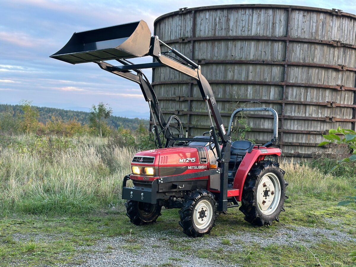 Malotraktor Mitsubishi MT245 - 2