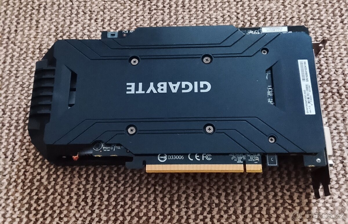 GIGABYTE GTX 1060 WindForce 2X OC 3GB - 2