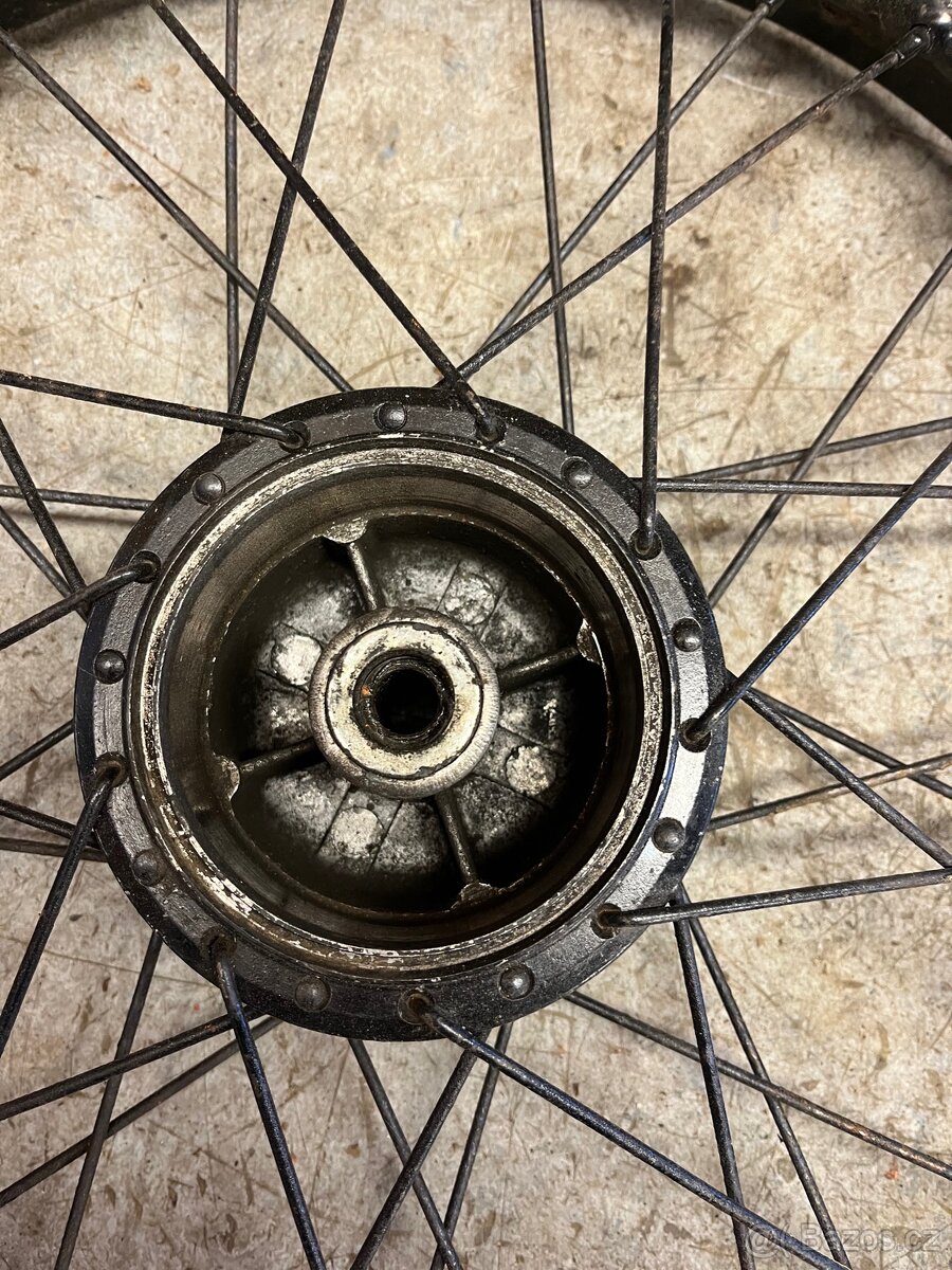 Přední kolo babetta - 2