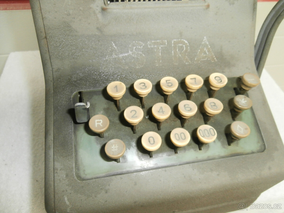 Počítačka mechanická starožitná ASTRA za 1.500 kč - 2