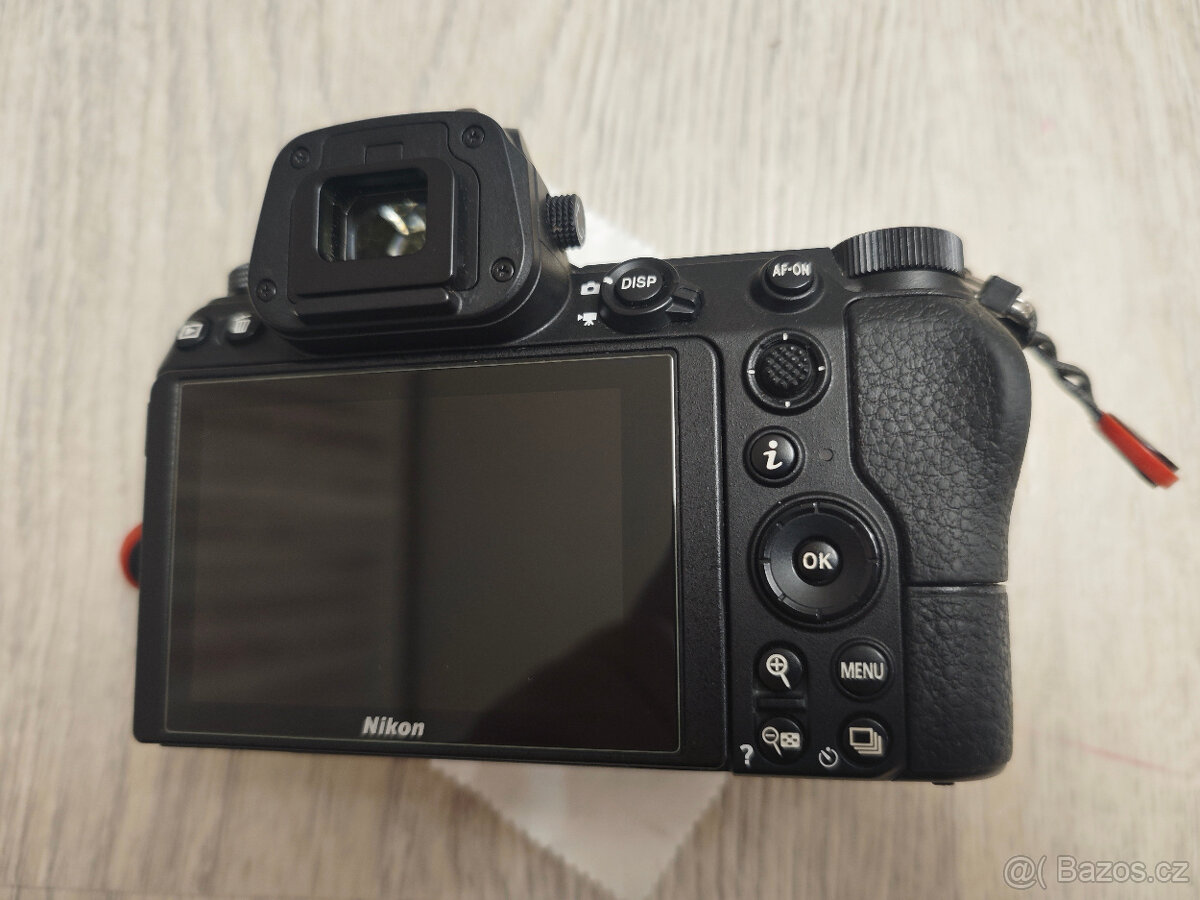 Fotoaparát NIKON Z6 + batoh - 2