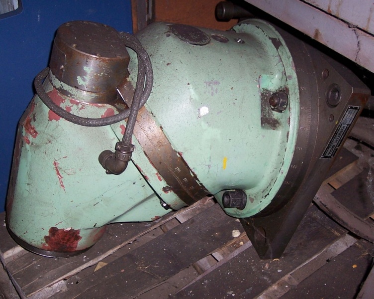 frézka konzolová FGS 32/40 - 2