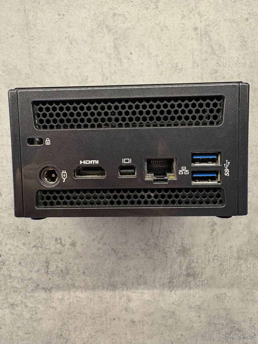 Mini počítač Gigabyte BXi7-4770R - 2