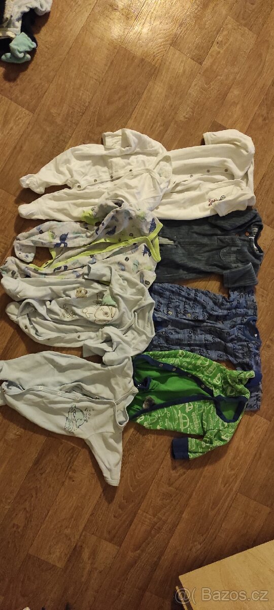 Oblečení pro miminko - 2