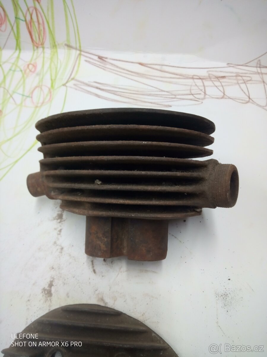 Válec plus hlava Manet - 2