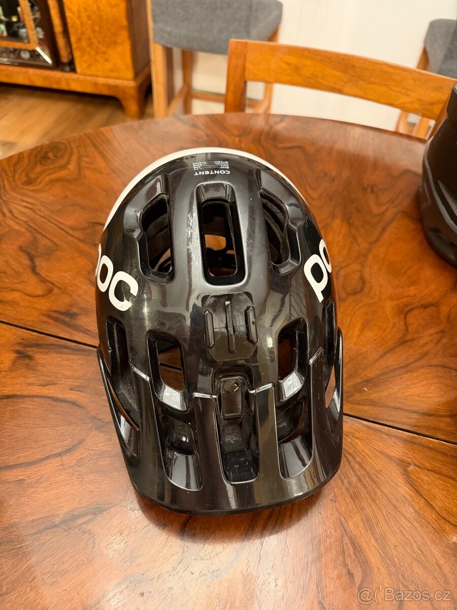 Poc helma - 2