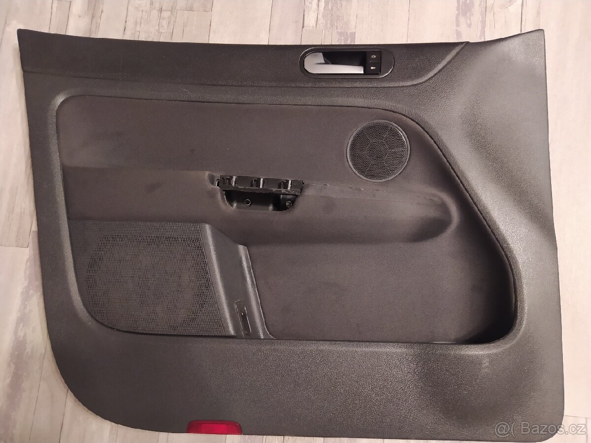 VW Golf 5 plus tapec - 2