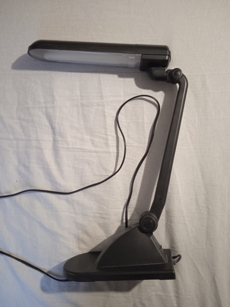 Stolní svítilna. - 2