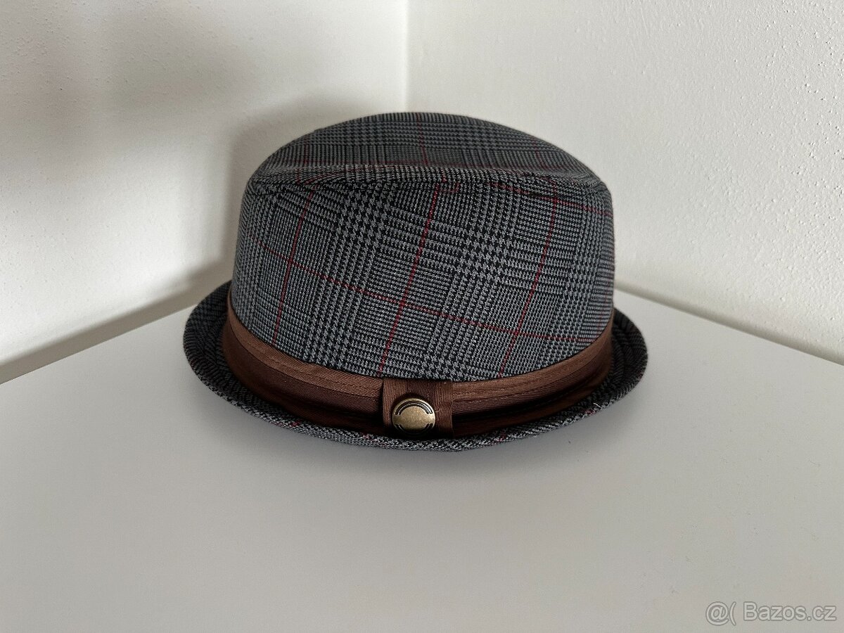 Klobouk pro muže i ženy - 2