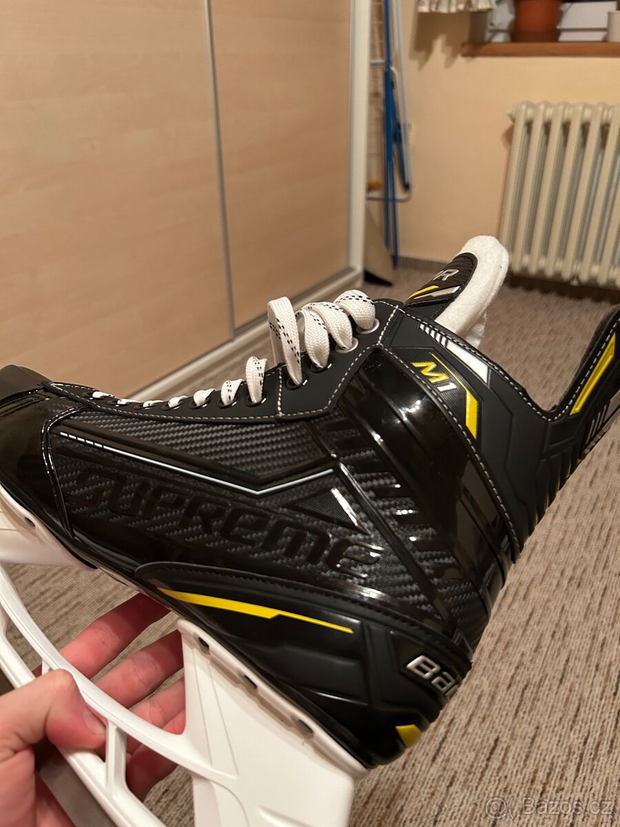 Bauer S22 Supreme M1 Skate-Sr - 2