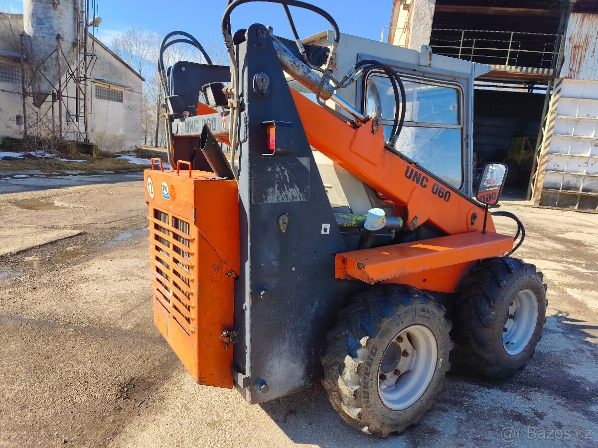UNC 060 - 2