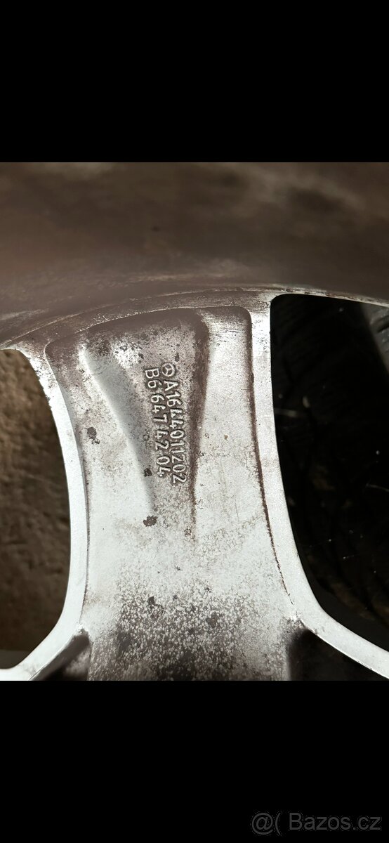 Kola Mercedes Benz ML - 2