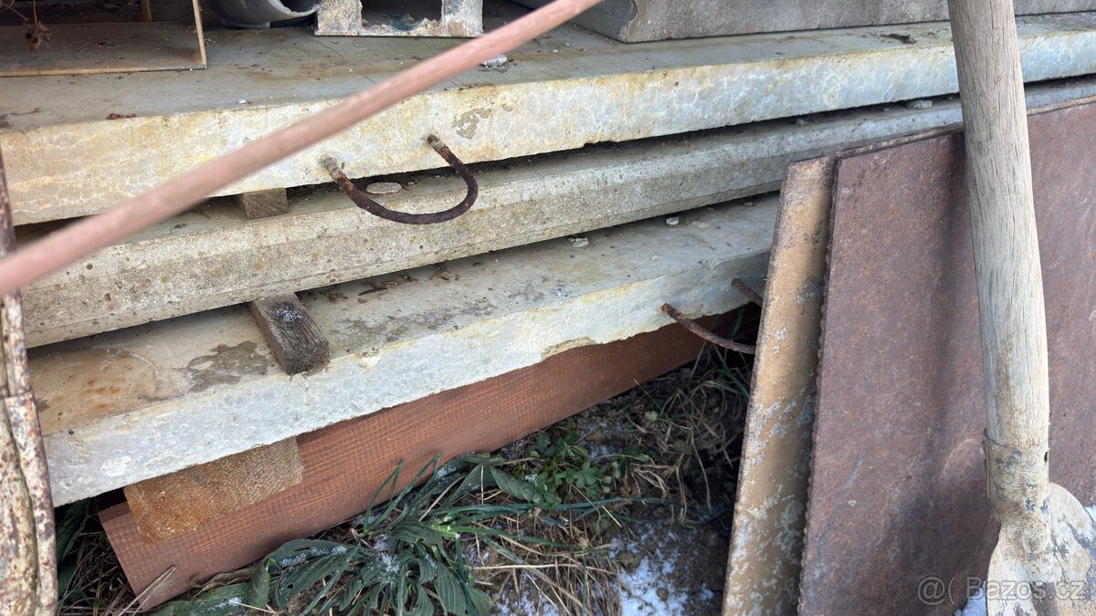 Podprahové desky pod plot - 2