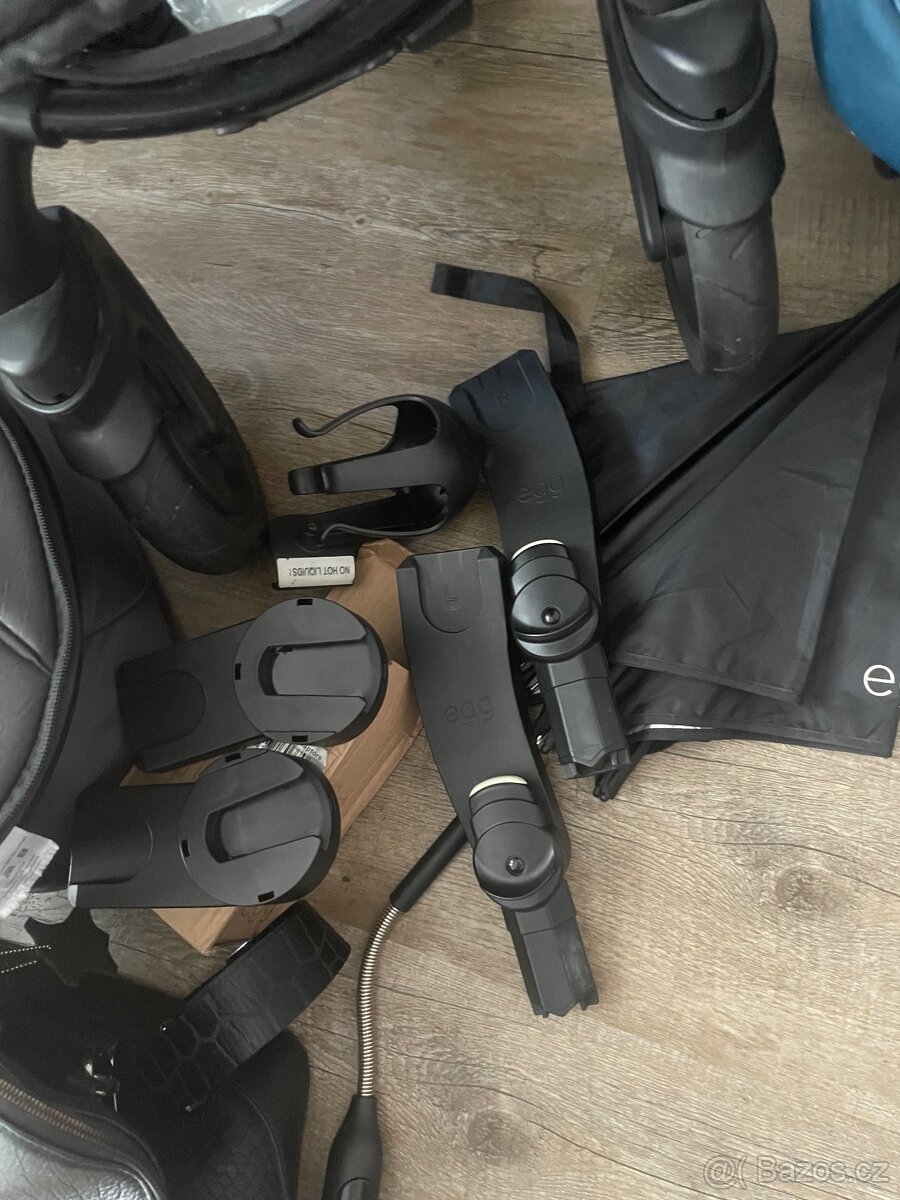 Kočárek Egg Jurassic Black - 2