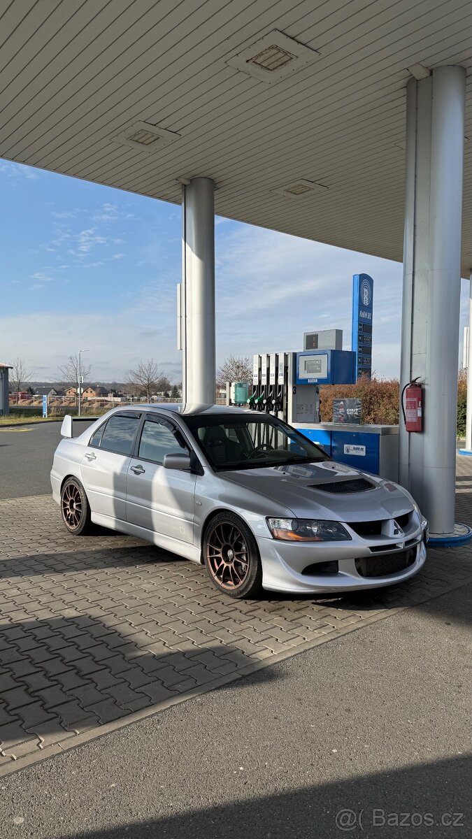 Mitsubishi Lancer Evo VIII EU - 2