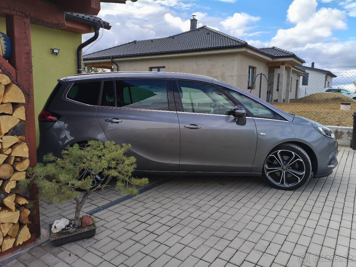 Opel Zafira Tourer innovation - 2