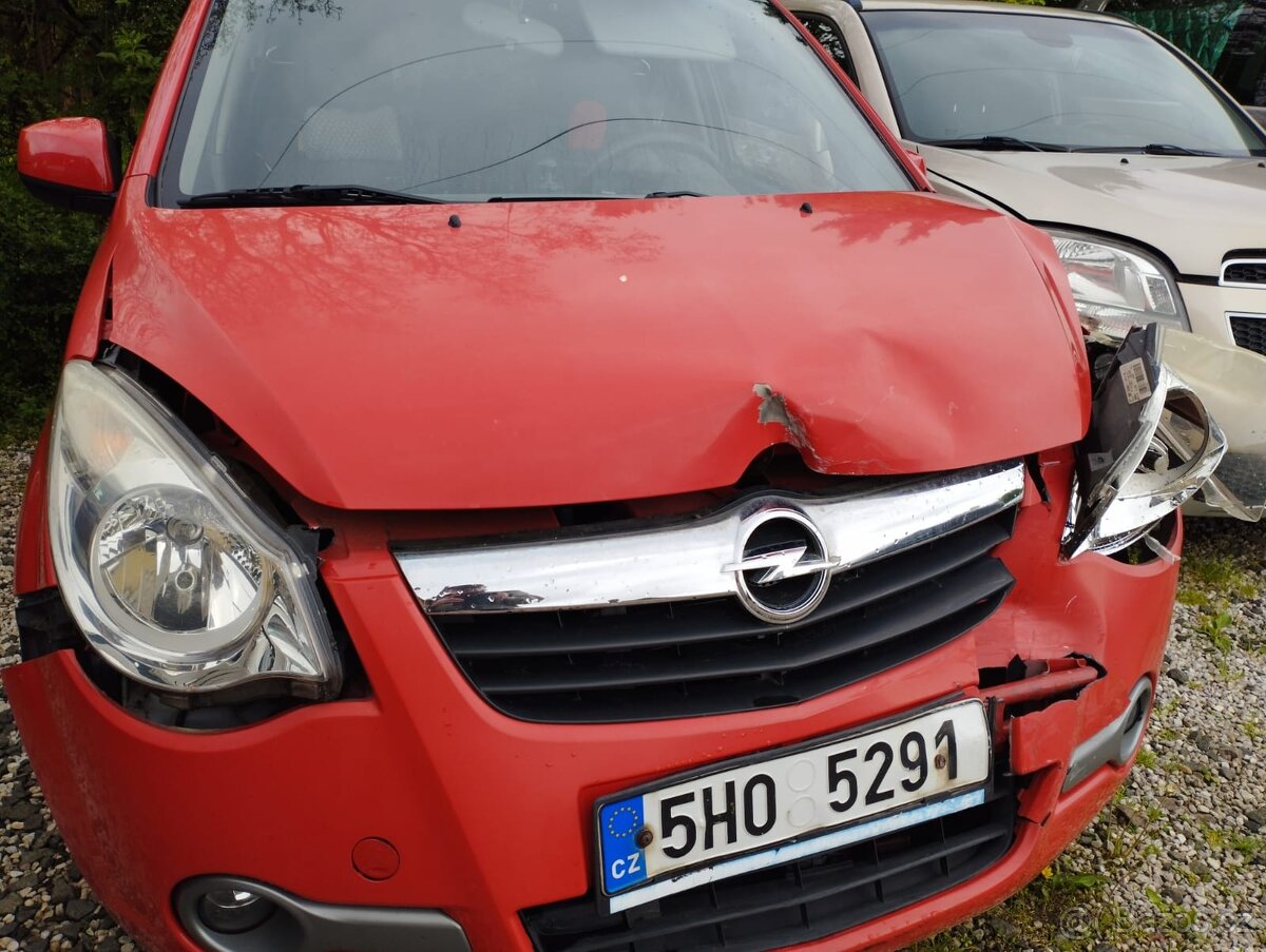 Opel Agila po havárii - 2