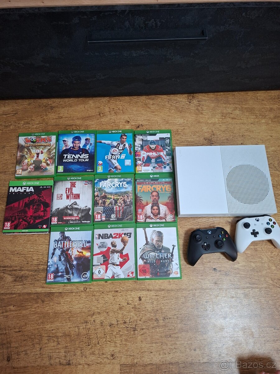 X box one s 1TB - 2