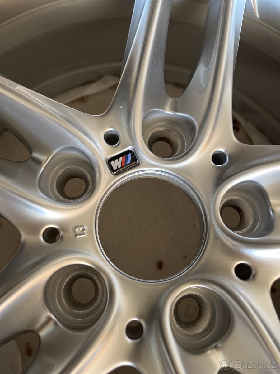 1ks Bmw disk Novy zabaleny Org. - 2