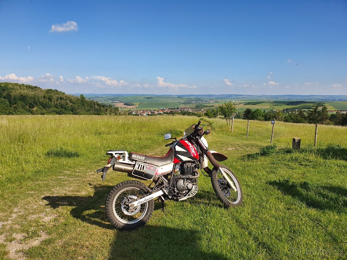 Suzuki DR 650 Djebel 1990