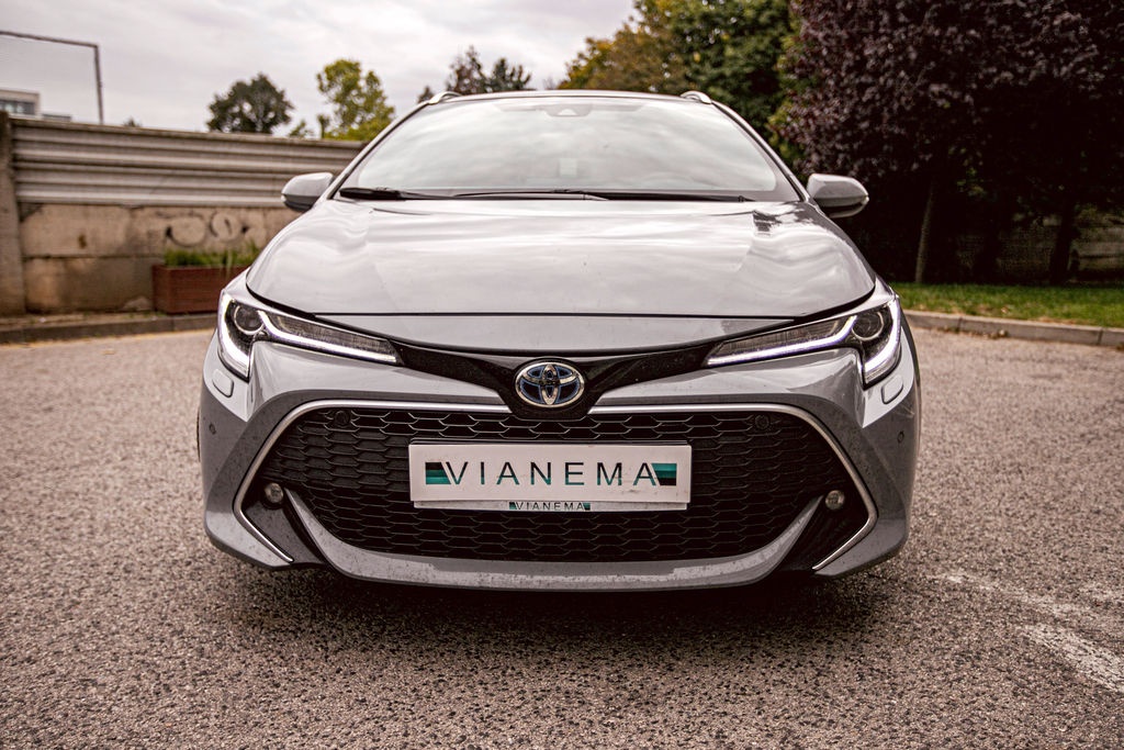 Toyota Corolla Combi TS 2.0 Hybrid GR Sport, DPH - 2