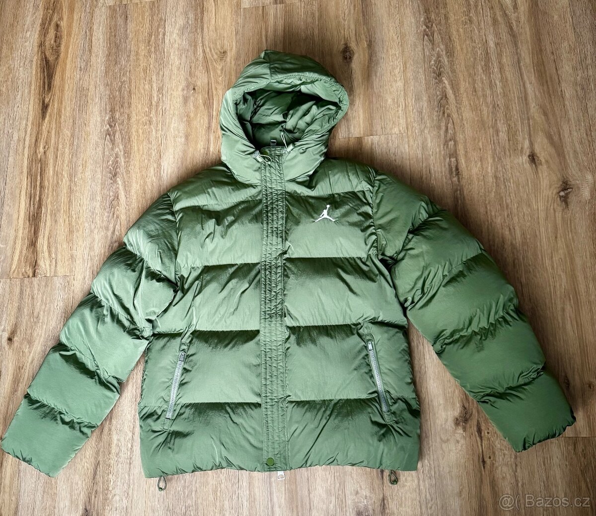 Jako nová péřová bunda Air Jordan - vel.L - 2