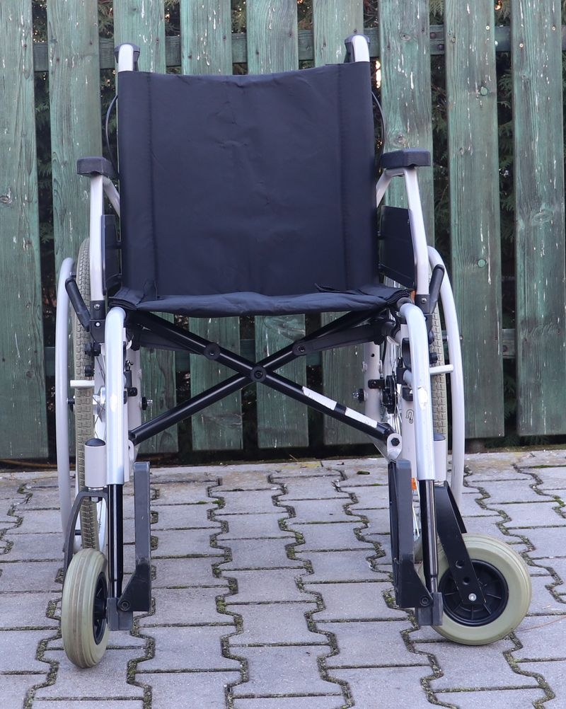 024-Mechanický invalidní vozík Drive. - 2
