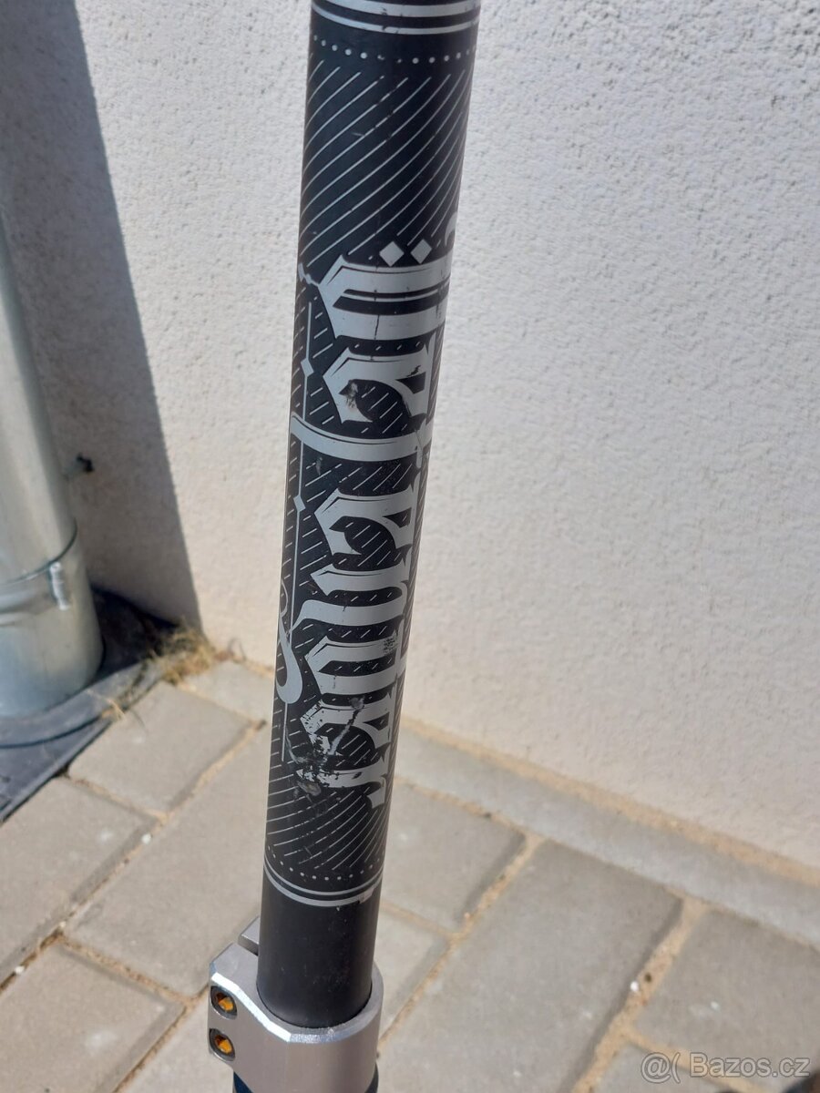 Freestyle koloběžka ADDICT Defender 3.0 BLACK-SILVER - 2