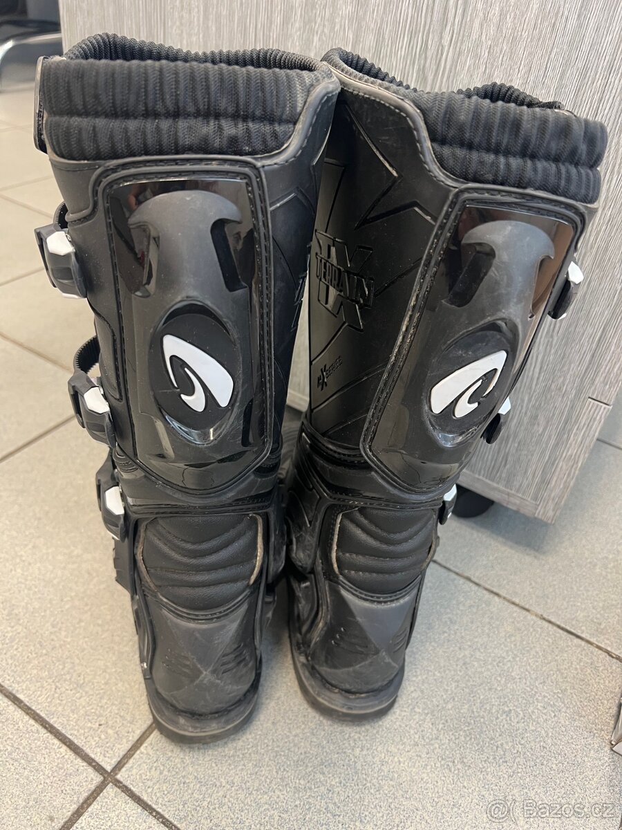 127. Moto boty FORMA TERRAIN EVOLUTION TX černé 42 - 2