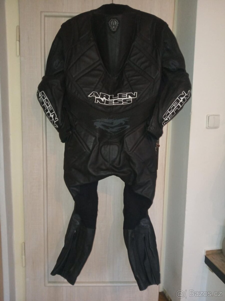 Jednodílná kombinéza - 2