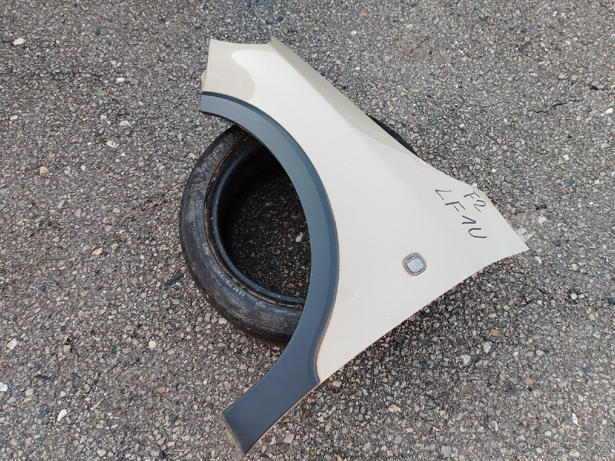 Levý blatník Škoda Fabia 2 - 2