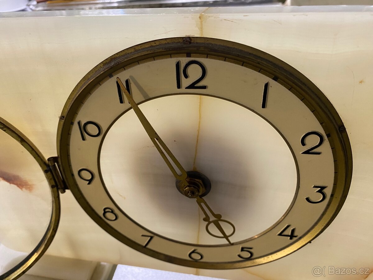 Hodiny mechanické onyx - 2