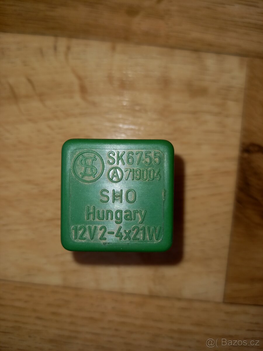 Relé blinkrů 111953227D - 2