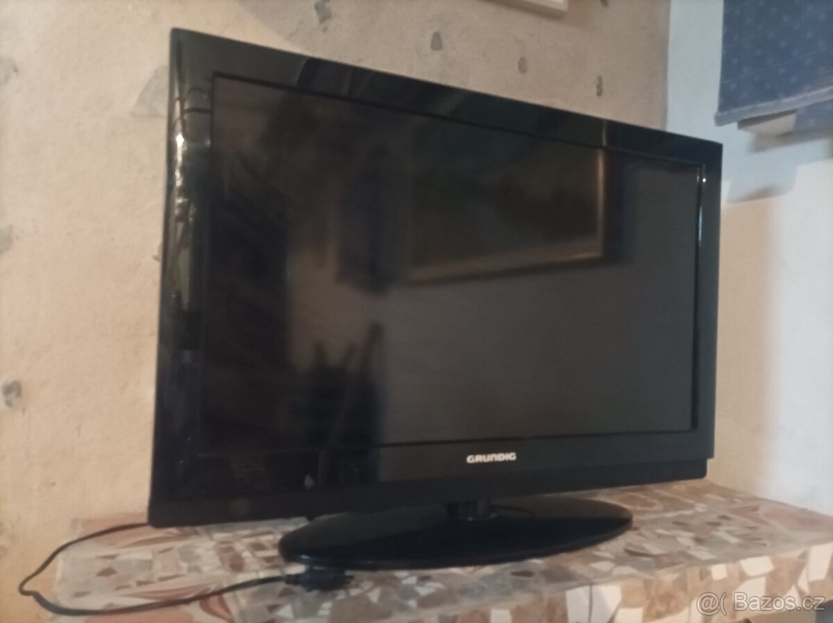LCD televizor Grundig Vision 32" / 82cm - 2